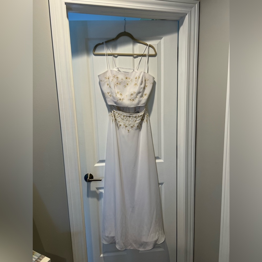 2 piece white chiffon long dress with gold thread and beads Dave&Johnny sz 9/10